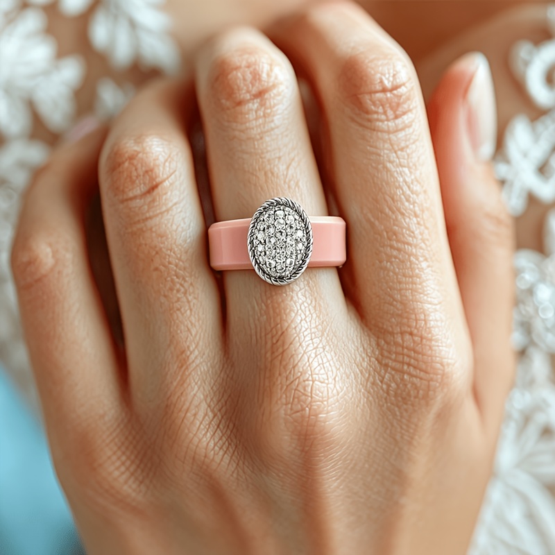 Women's Light Luxury Vintage Twisted Rope Zirconia Ring